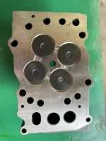 komatsu 6D170 Cylinder Head