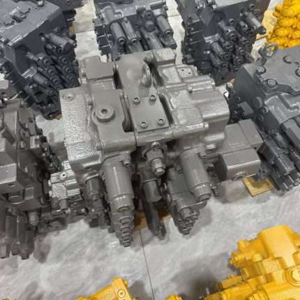 Volvo EC700 distribution valve