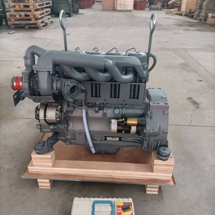 Deutz F4L913T engine