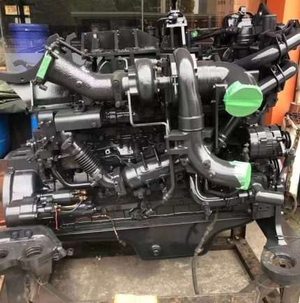 Komatsu SAA6D140E-5 engine