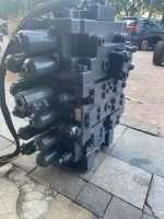 XCMG 370 distribution valve