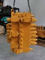 Komatsu PC300-7 dispensing valve