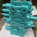 Kobelco SK330-6 distribution valve