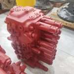 Hitachi ZAX70 / ZX70 Main Control Valve Assembly