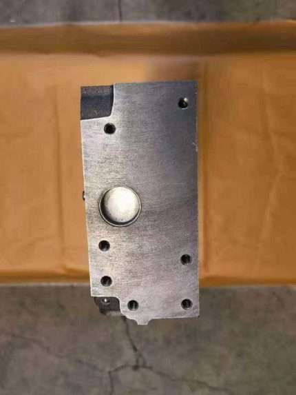 kubota V3307 Cylinder Head