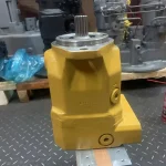 CAT 374D
