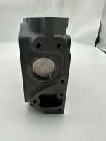yanmar 3TNV88 Cylinder Head