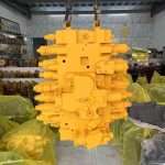 Komatsu PC400 / PC450-7 / PC450-8 Main Control Valve Assembly