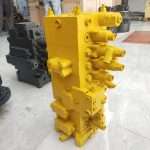 Komatsu PC160-7 Main Control Valve Assembly