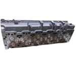 komatsu 6D114 Cylinder Head