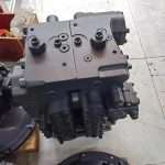 Doosan Daewoo DX420 distribution valve