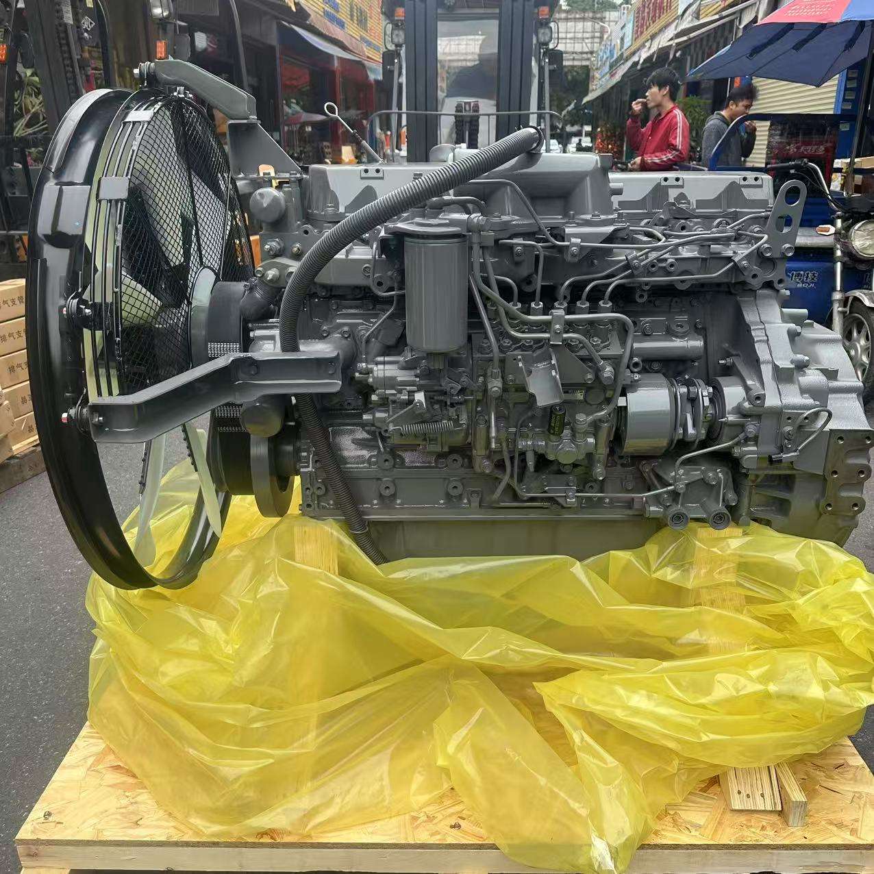 Isuzu 6HK1 engine