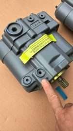 Hitachi ZX55 / ZX60 Hydraulic Pump