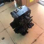 Kobelco SK75-8 distribution valve