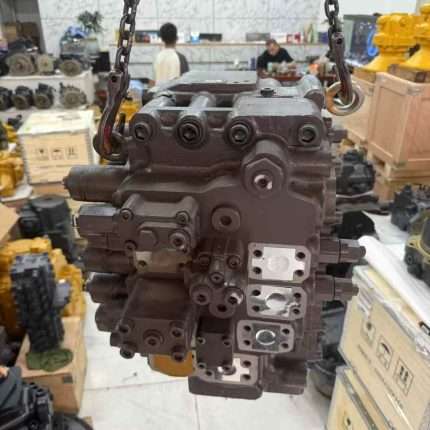 Volvo EC200 distribution valve