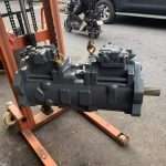 Hitachi EX3600 hydraulic pump