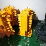 Komatsu PC120-6 dispensing valve